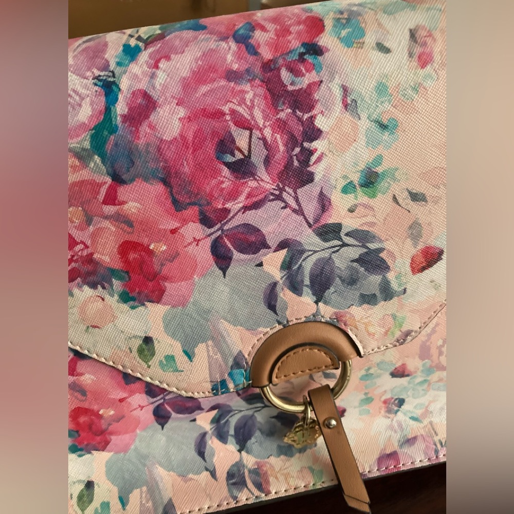 Nanette Lepore Purse🌸👛